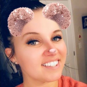 Meet your Posher, Jillian